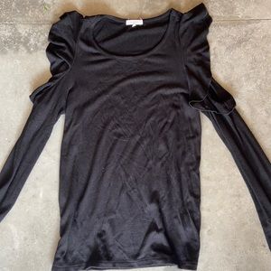 Pleione Cold Shoulder Ruffle Black L/S Top EUC